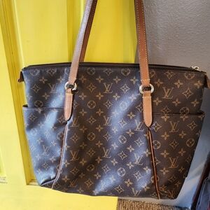 Louis Vuitton Brown Monogram Shoulder Bag